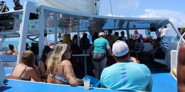 Key West Coral Reef Snorkeling Tour with Open Bar - Image 2
