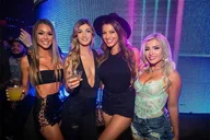 Las Vegas Nightclub Tour with Party Bus thumbnail 1