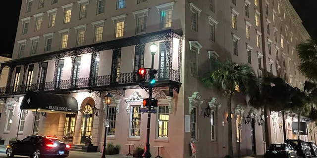 Charleston Haunted Pub Crawl - Image 6