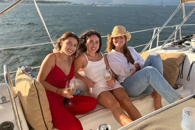 Charleston Sailing Tour on Mystique - Image 5
