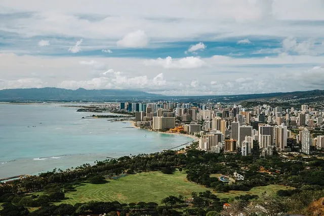 Honolulu Electric Bike Rentals - Image 5
