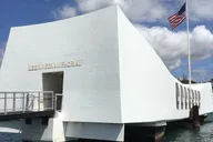 Oahu Pearl Harbor & North Shore Tour thumbnail 1
