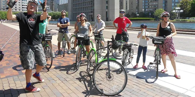 Boston Guided Bike Tour - Image 1