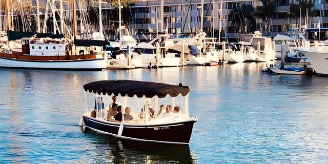 Marina Del Rey Boat Cruise with Sushi & Wine - Image 4