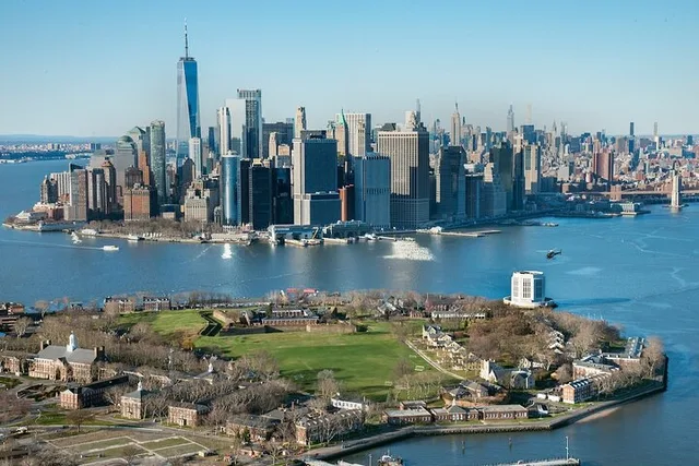 New York City Helicopter Tour - Image 6