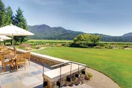 Napa Wine Tour for Up to 4 Guests thumbnail 3