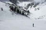 Rocky Mountain National Park Women's Snowshoeing Tour thumbnail 3
