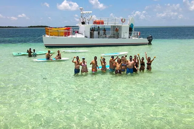 Key West Sandbar Kayak Tour with Lunch and Drinks - Image 6