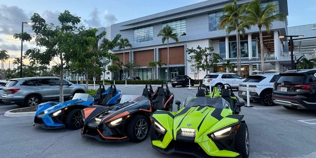 Miami Slingshot Rental 5 hr - Image 2