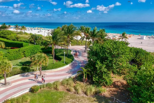Miami Beach E-Bike Tour - Image 3