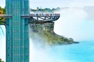 Niagara Falls Maid of the Mist and Cave of the Winds Tour thumbnail 2