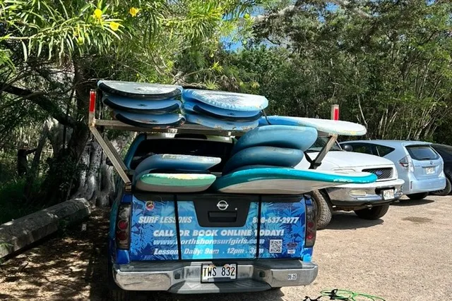 Oahu Surfing Lesson - Image 6