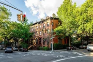 Brooklyn Food Tour by SUV or Minibus thumbnail 3