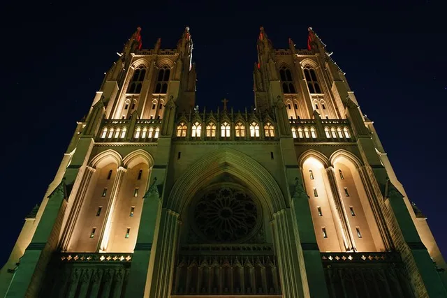 Washington DC Night-Time Sightseeing Tour - Image 6