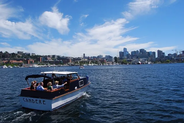 Seattle Sightseeing Cruise BYOB 1 hr - Image 2