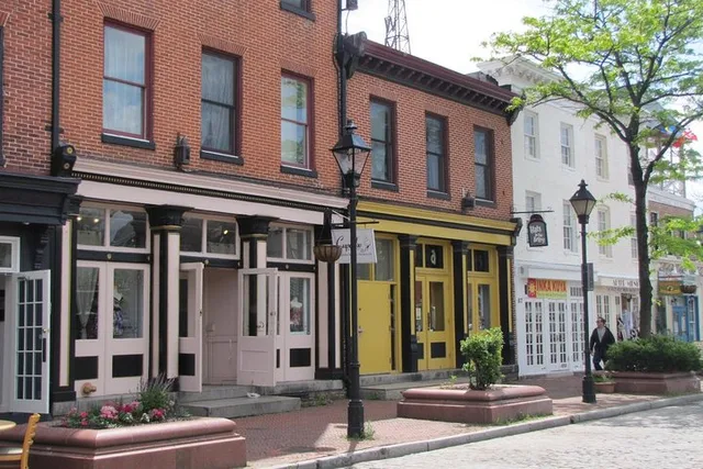 Baltimore Food Tour in Fells Point - Image 6