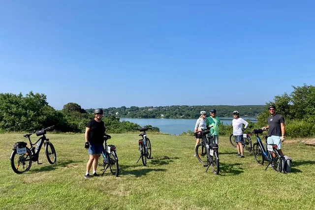 Montauk Electric Bike Tour - Image 4