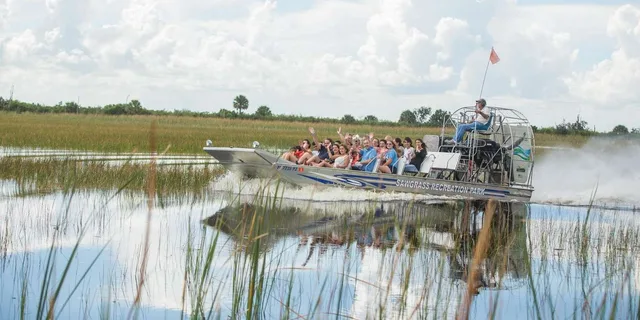Everglades Airboat Adventure in Weston 1 hr - Image 1