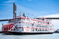 Savannah Harbor Cruise and Historic Trolley Tour thumbnail 4