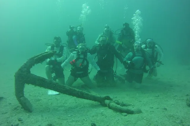 Key Largo SCUBA Dive for Certified Divers 3 hr - Image 2