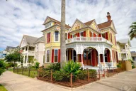 Houston Sightseeing and Galveston Day Trip thumbnail 3