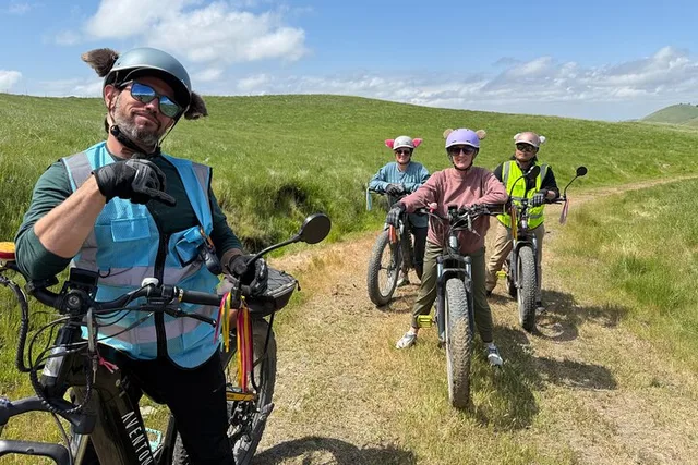 Mariposa E-Bike and Gold-Panning Tour - Image 2