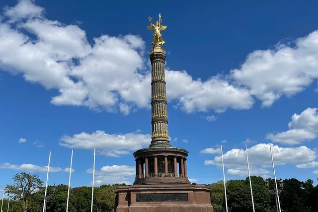Berlin Private Tour East and West by Car - Image 6