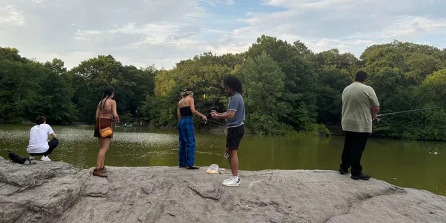 New York City Fishing Tour in Central Park - Image 2