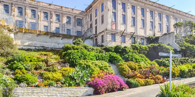 San Francisco Alcatraz and North Beach Tour - Image 6