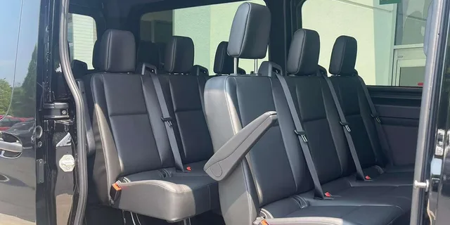New York Private Transfer: Newark Airport to Manhattan - Image 3