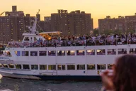 New York City New Year's Eve Yacht Cruise thumbnail 4
