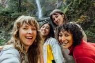 Columbia Gorge Waterfall Tour with Wine Tasting thumbnail 2