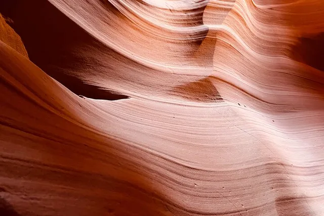 Page Upper Antelope Canyon Tour - Image 3