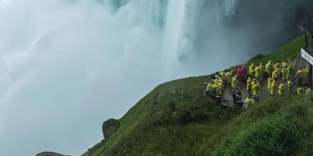 New York City Niagara Falls Guided Tour 22 hr - Image 5