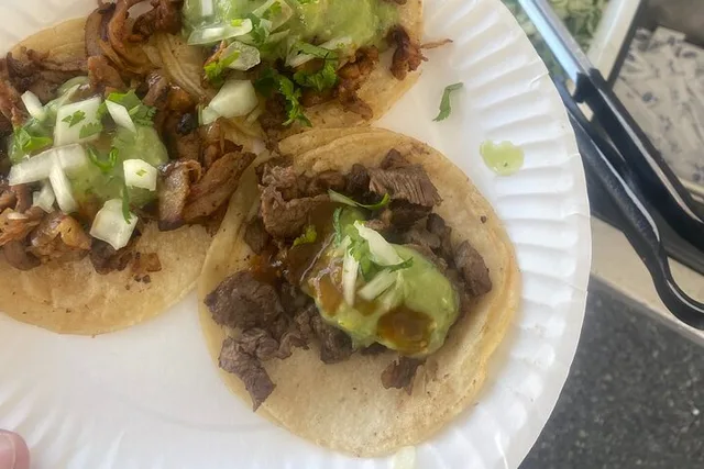 Los Angeles Tacos Bike Tour - Image 5
