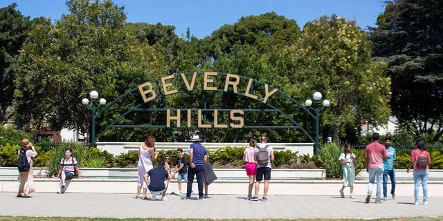 Los Angeles City and Celebrity Homes Combo Tour - Image 3