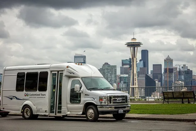 Seattle Private Grand City Tour - Image 2