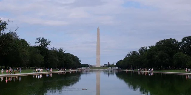 Washington DC National Mall Walking Tour 2 hr - Image 1
