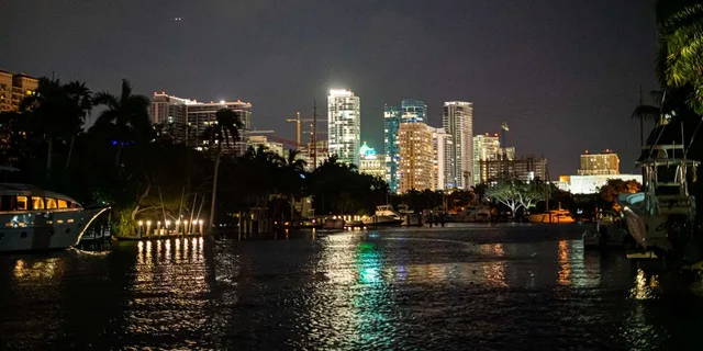 Clearwater Private Sunset Cruise & Dolphin Watch - Image 5