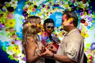 Las Vegas Elvis Wedding with Sign Photos 1 hr thumbnail 2