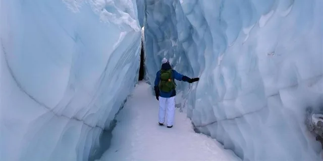 Anchorage Northern Lights and Glacier Tour - Image 3