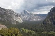 Yosemite Giant Sequoia Grove Hike thumbnail 5