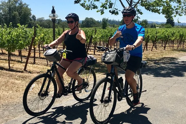Santa Rosa Bike & Wine Tour - Image 3