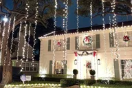 Dallas Holiday Lights Tour Highland Park thumbnail 4