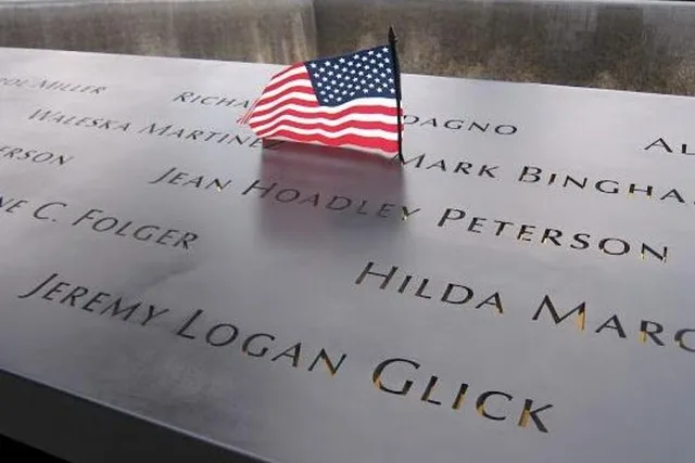 New York City 9/11 Memorial and Ground Zero Tour - Image 2