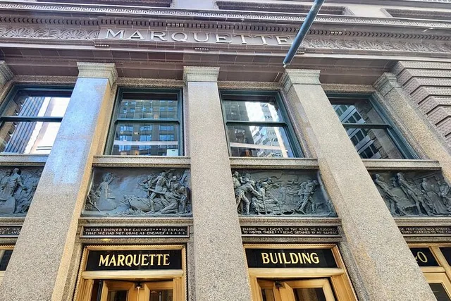 Chicago Guided Walking Tour Semi-Private - Image 3