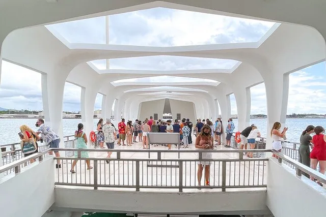 Honolulu Pearl Harbor Tour with USS Arizona & Missouri - Image 3