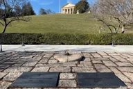 Washington Mount Vernon and Arlington Tour thumbnail 2