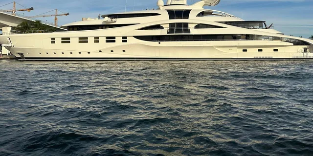 Fort Lauderdale Private Boat Tour - Image 5
