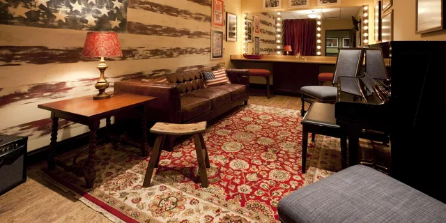 Nashville Grand Ole Opry Backstage Tour 1 hr - Image 5